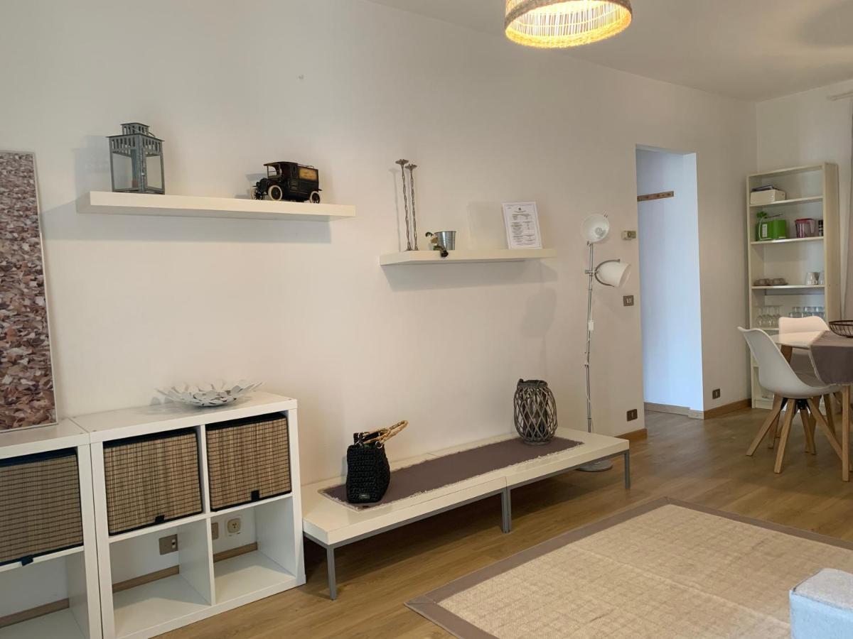Clo Apartment ตอสโกลาโน มาแดร์โน ภายนอก รูปภาพ