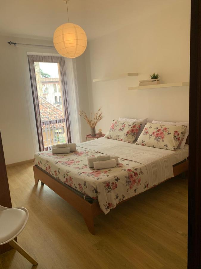 Clo Apartment ตอสโกลาโน มาแดร์โน ภายนอก รูปภาพ